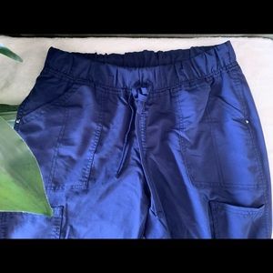 Blue scrubs with bunched ankles